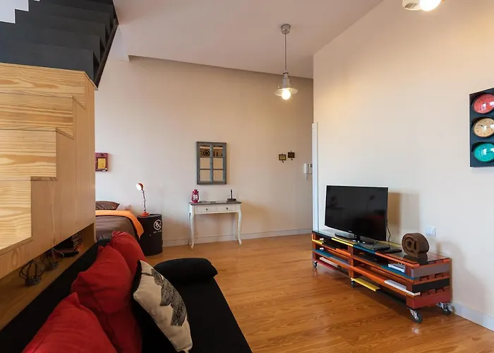 With Terrace @ Historic Center *