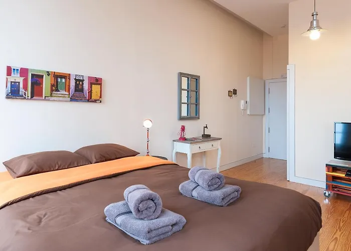 With Terrace @ Historic Center Πόρτο